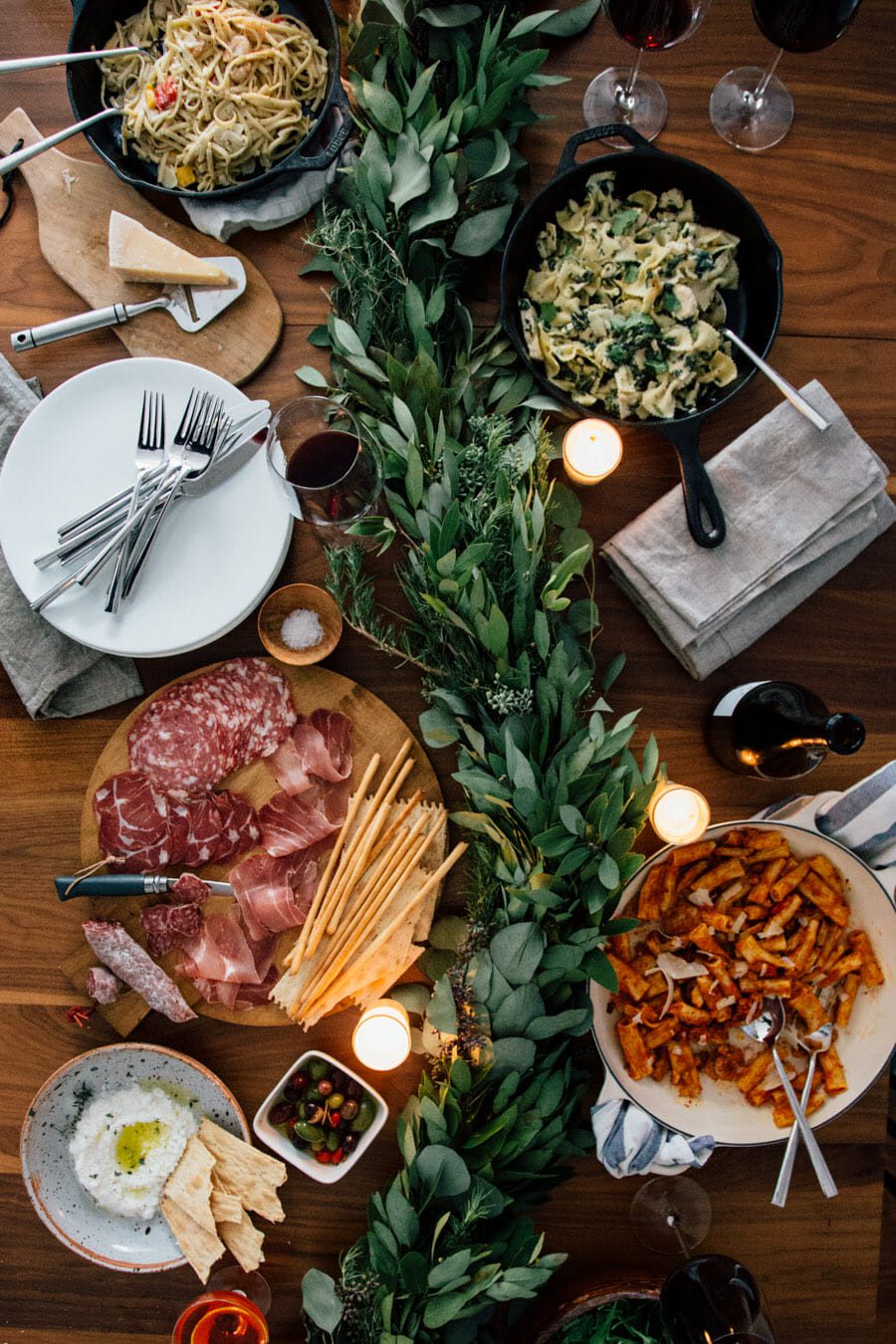Irish Themed Dinner Party : Host the Ultimate St. Patrick's Day Dinner Party | Pizzazzerie - In ireland, the only time they decorate with shamrocks, leprechauns, etc., is during the st.