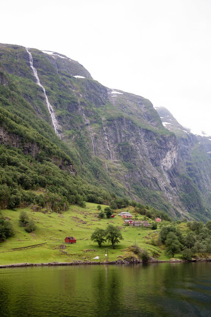 Norway Guide-Hither-and-Thither-2-2