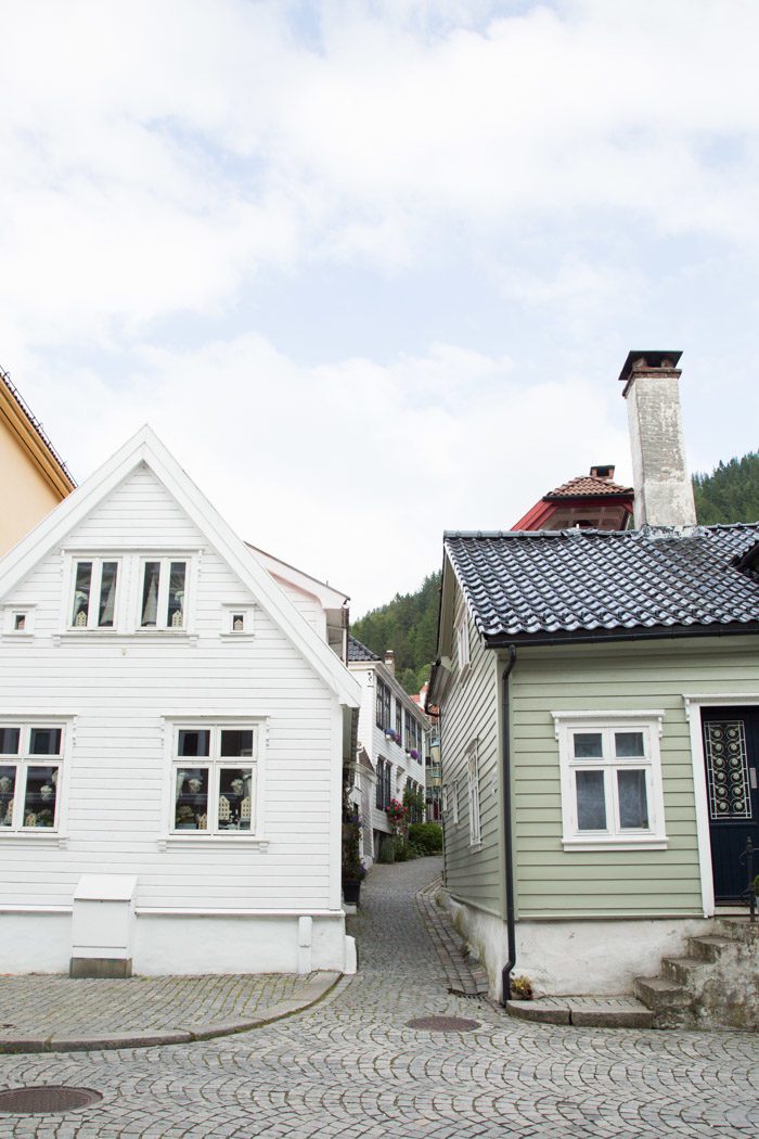 Norway Guide-Hither-and-Thither-2